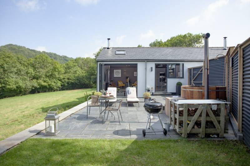 The Bolt Lodge, Tynings Lane, Upper Milton, Wells, Somerset BA5 3AJ